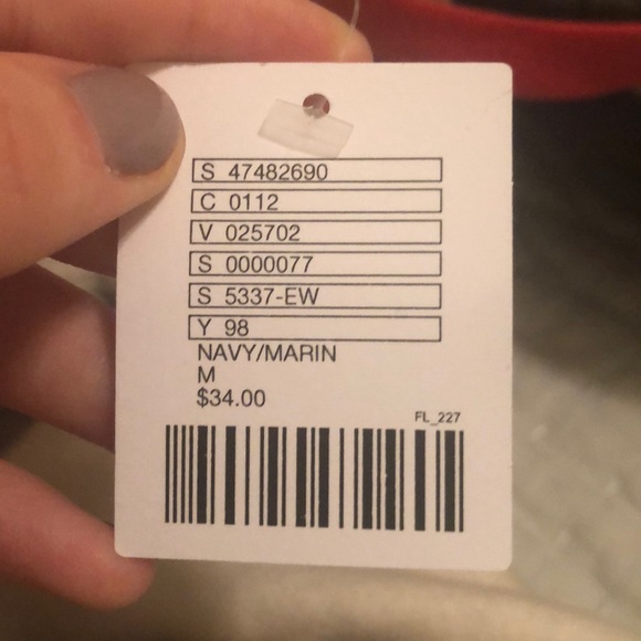 Urban Outfitters navy cropped tee - Picture 4 of 4